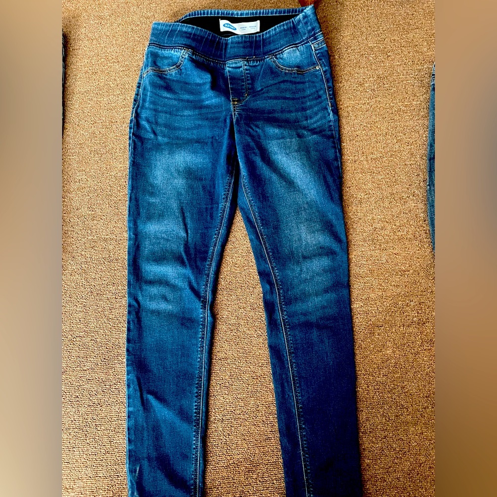 Old Navy Pull On Jeans